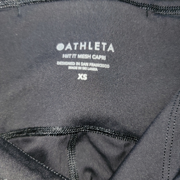 Athleta Hiit It Mesh Capri Leggings Size XS Black/White - Picture 5 of 10